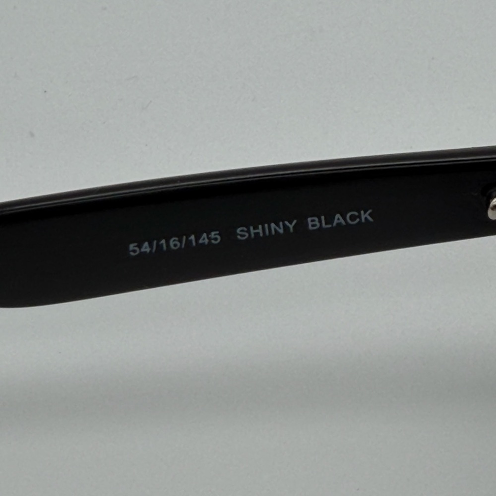 Hunter Black Sunglasses for Women - Picture 7 of 7